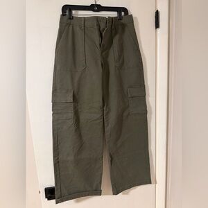 Never been worn Wild Fable Olive Green High-Rise Cargo Pants | Size M